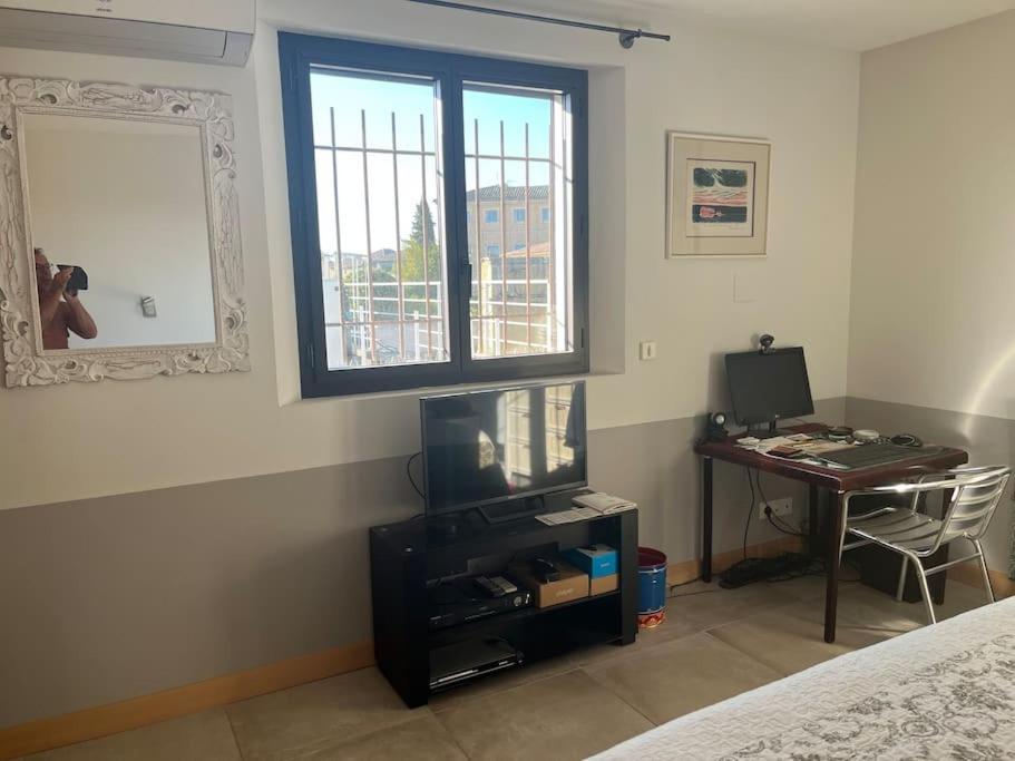Appartement Standing Bord Sorgue LʼIsle-sur-la-Sorgue Eksteriør bilde